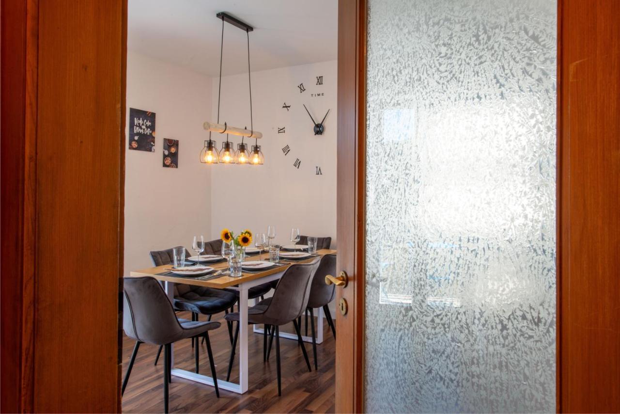 Bessa Homes 6 Personen 2 Schlafzimmer, 3 King Size, Betten, Balkon, Kueche Haag in Oberbayern Exteriér fotografie