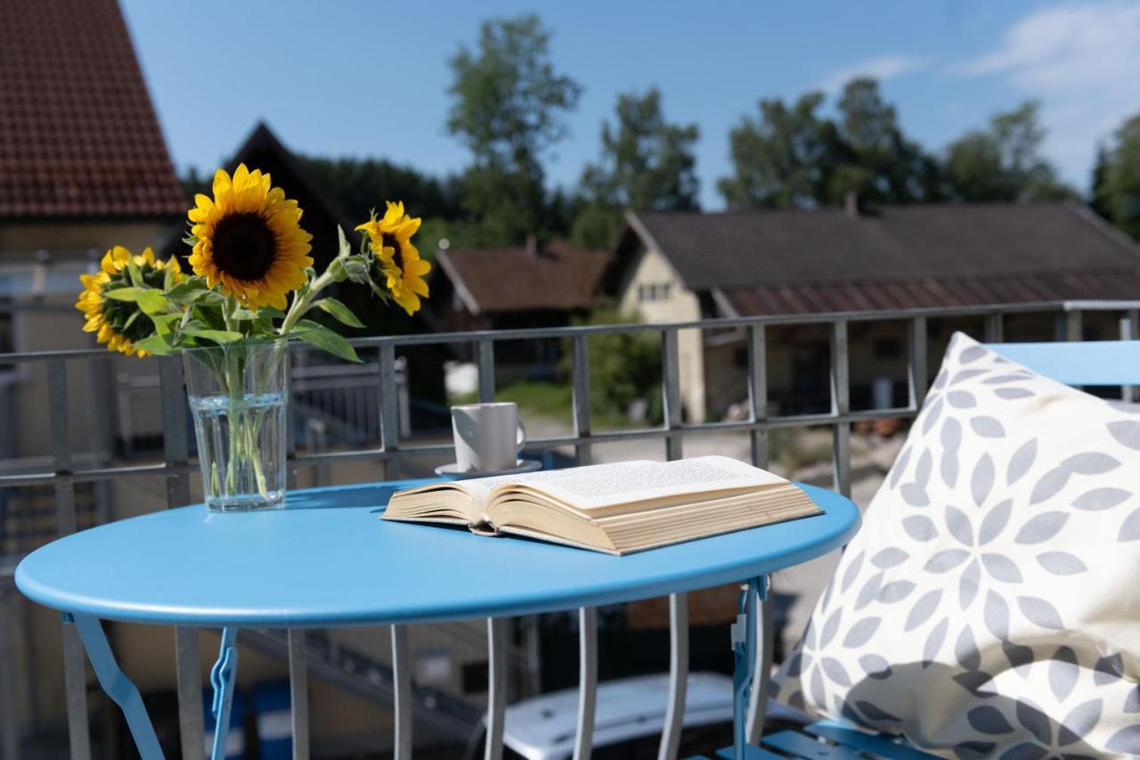 Bessa Homes 6 Personen 2 Schlafzimmer, 3 King Size, Betten, Balkon, Kueche Haag in Oberbayern Exteriér fotografie